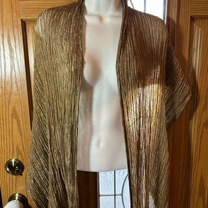 💚3/$25 Elegant Gold Metallic Shawl